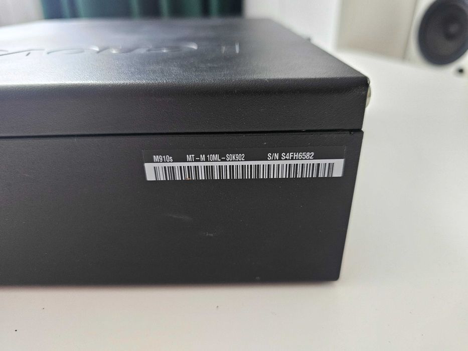 Lenovo ThinkCentre M910s SFF Pentium G4400 3.30GHz – funcțional, fără RAM/HDD