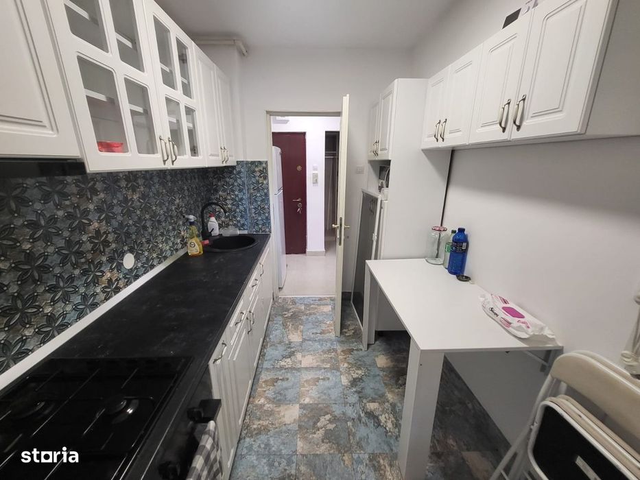 Apartament cu 2 camere | Renovat | Centrala proprie