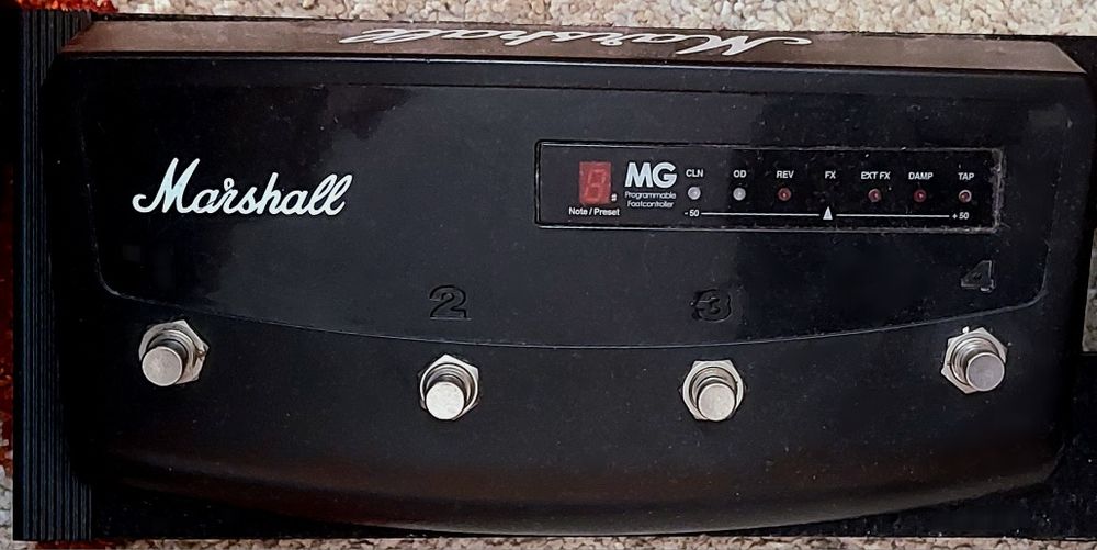 Marshall MG101CFX - 100W комбо усилвател за китара (Limited edition)