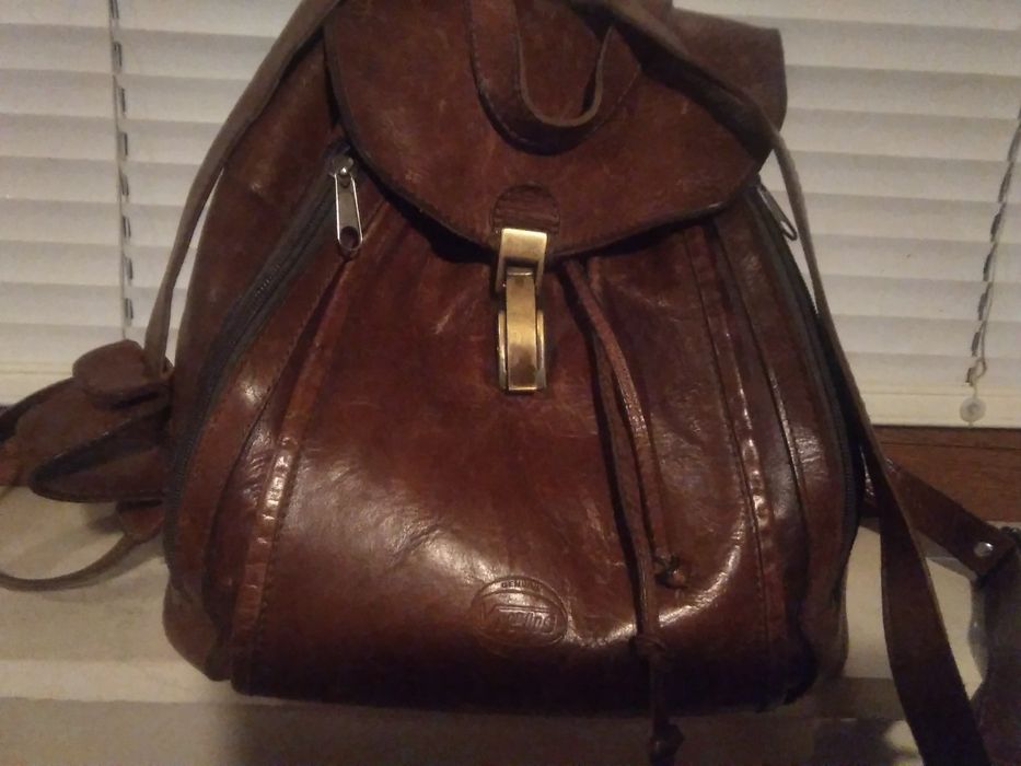 Раница от 100%естествена кожа