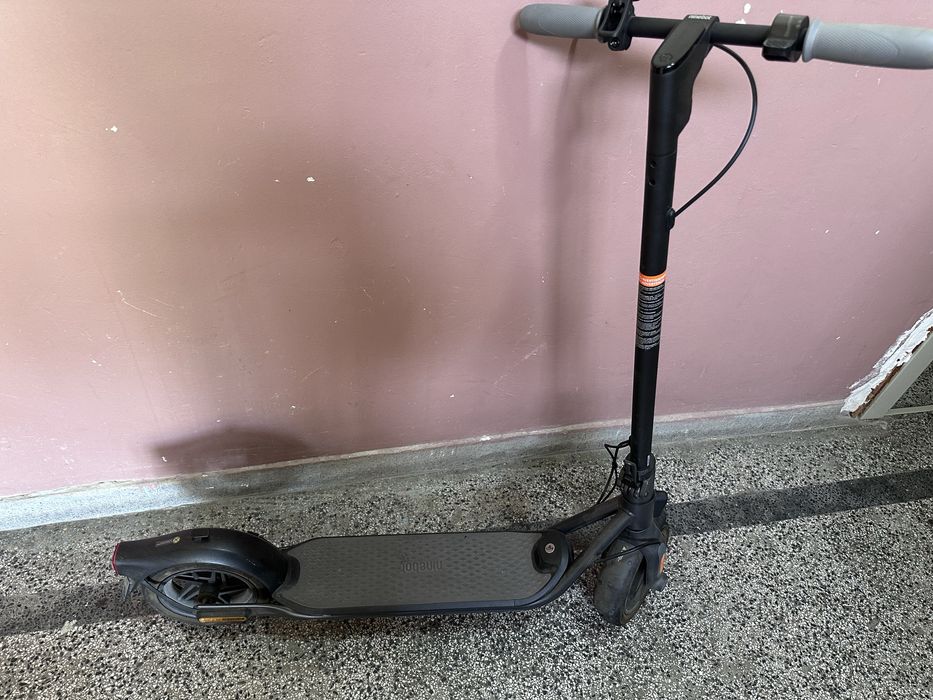 Тротинетка SEGWAY ninebot kickscooter