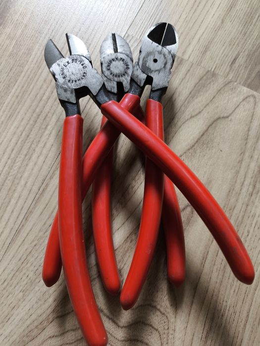 Нови профи. истински инструменти Knipex