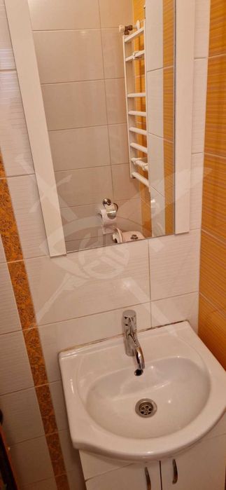 Продава се Къща в с. Орехово, Област Смолян - 300 кв.м за 867 €/кв.м - Снимка #2