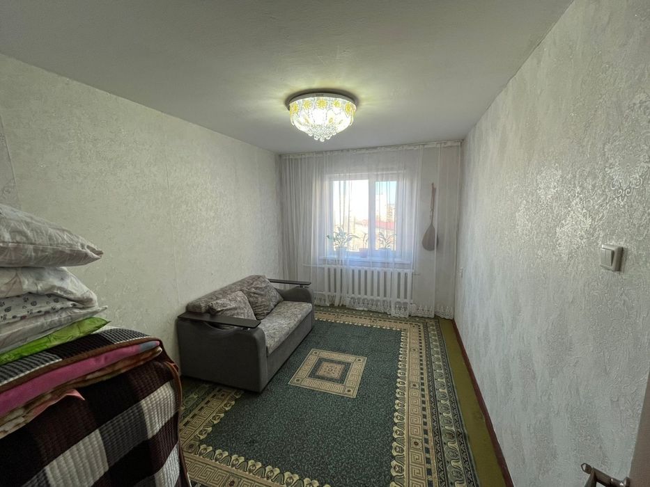 Продам  4х комнатную квартиру