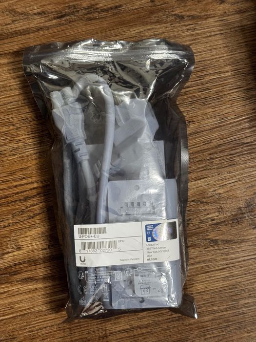 Точка доступа Ubiquiti UniFi U7 Pro