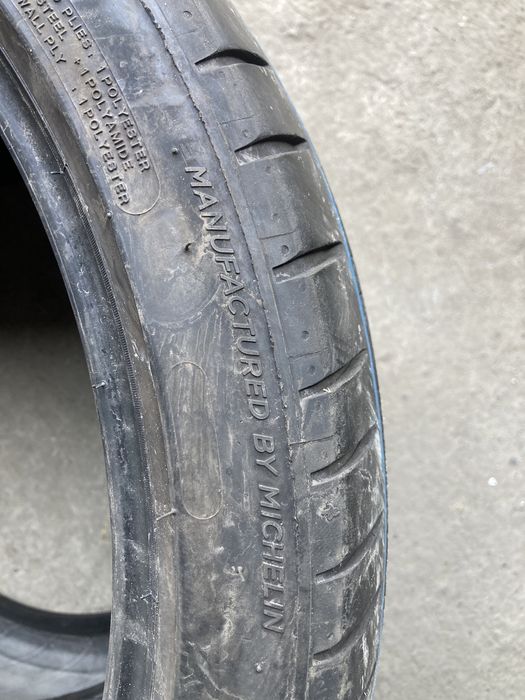 Anvelope Michelin  set 2 buc 235/40 ZR 19 Dot 2022