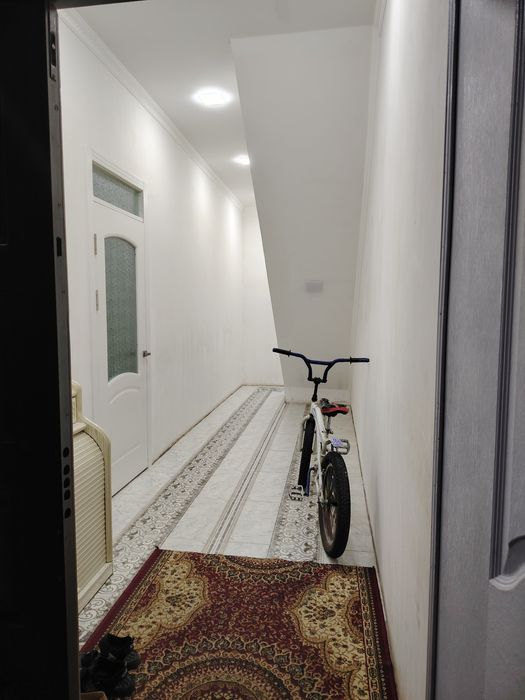 Қўйлиқ 1 чи даха катеж 2 қават 4 хона 100 кв тайёр