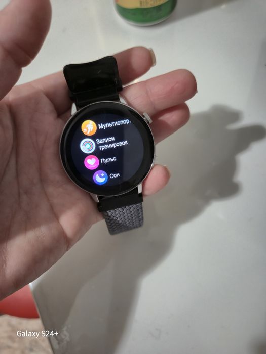 Часы смарт в хорошем состоянии