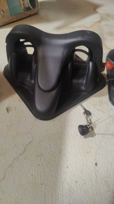 Vand suport pentru schiuri, magnetic, pentru plafon