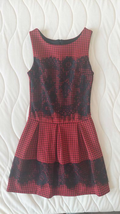 Празнична Рокля размер S