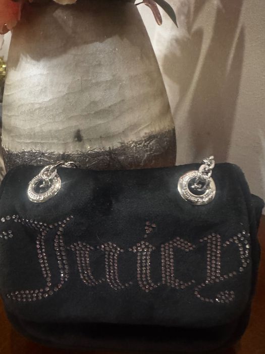 Juicy Couture чанта велур