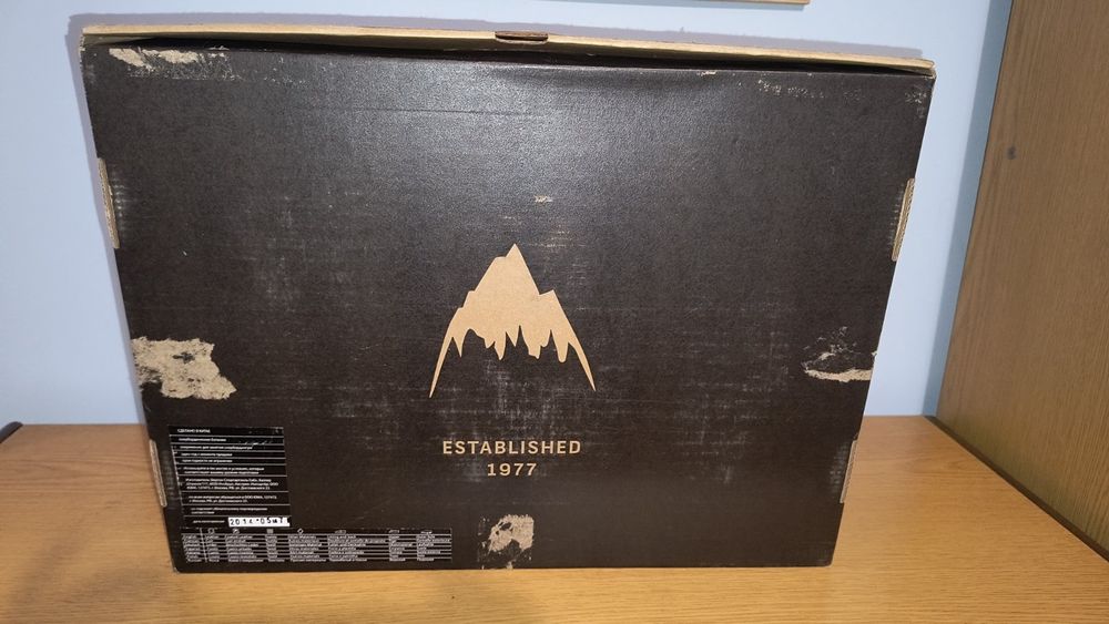 Burton Ambush size 41