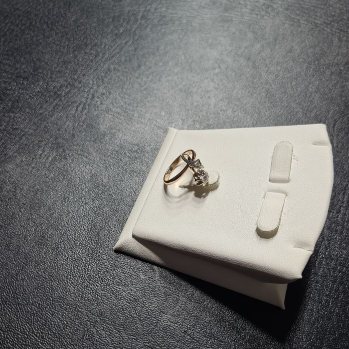 Кольцо Золотое Розочка с Бриллиантами