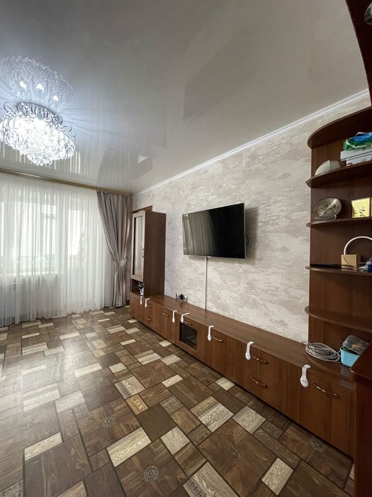 Продам 3-х комнатную квартиру