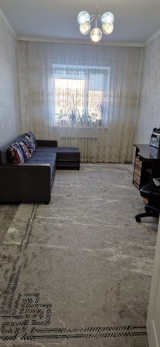 Продам  трёхкомнатную квартиру