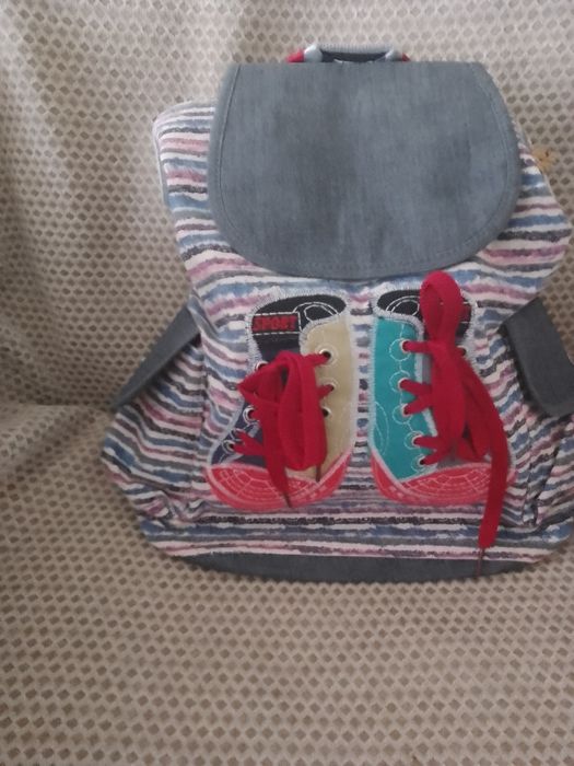 Рюкзаки, сумки,ранцы