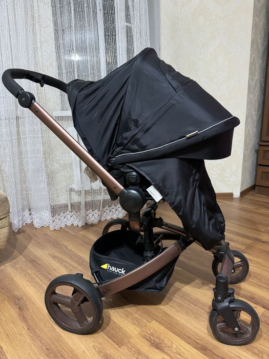 Продам коляску Hauck