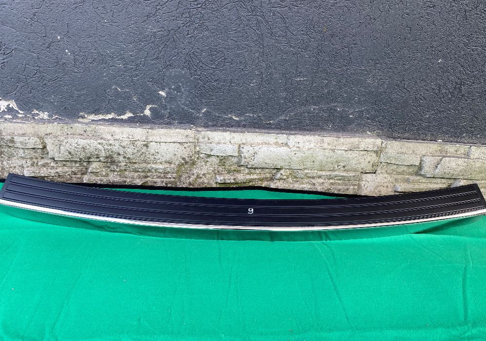 JEEP COMPASS 2011 - 2017 Лайсна задна броня с хром