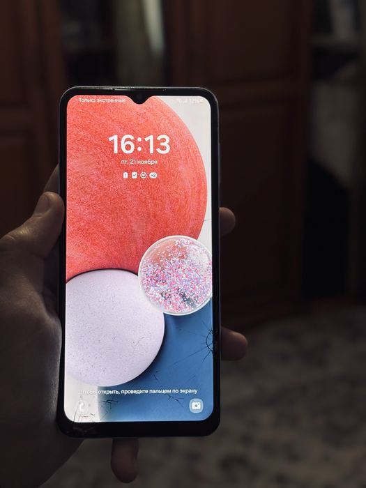 Телефон Samsung Galaxy A13
