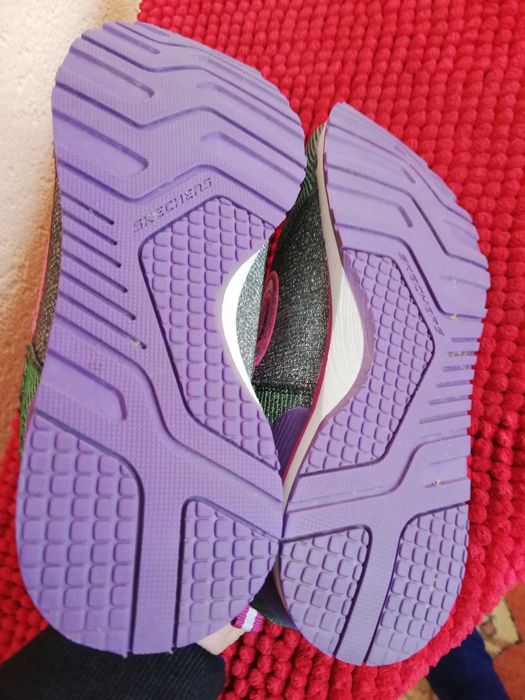 Adidași Skechers nr 35 fete cu sclipici