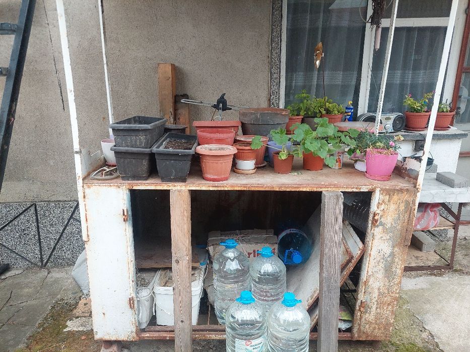 Търговска маса за ..