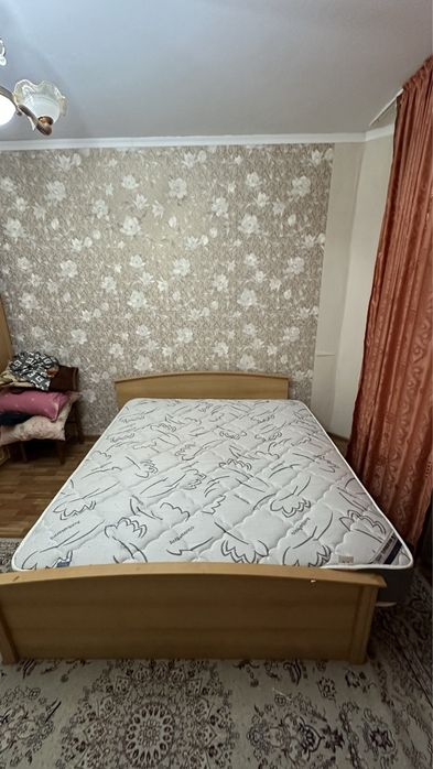 Продается кровать двух спальная