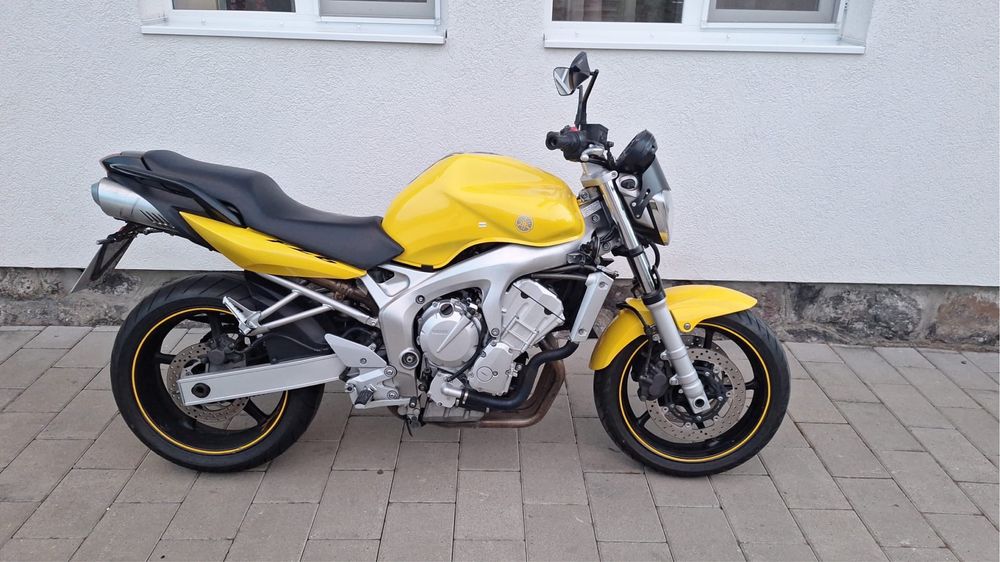 Yamaha FZ6 Naked