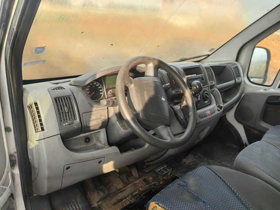 Пежо Боксер 2.2hdi 120кс 2008г.