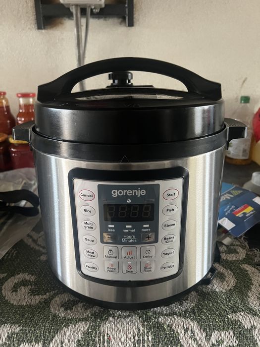 Multicooker GORENJE MC6MBK, 6l, 1000W, 15 programe, negru-argintiu