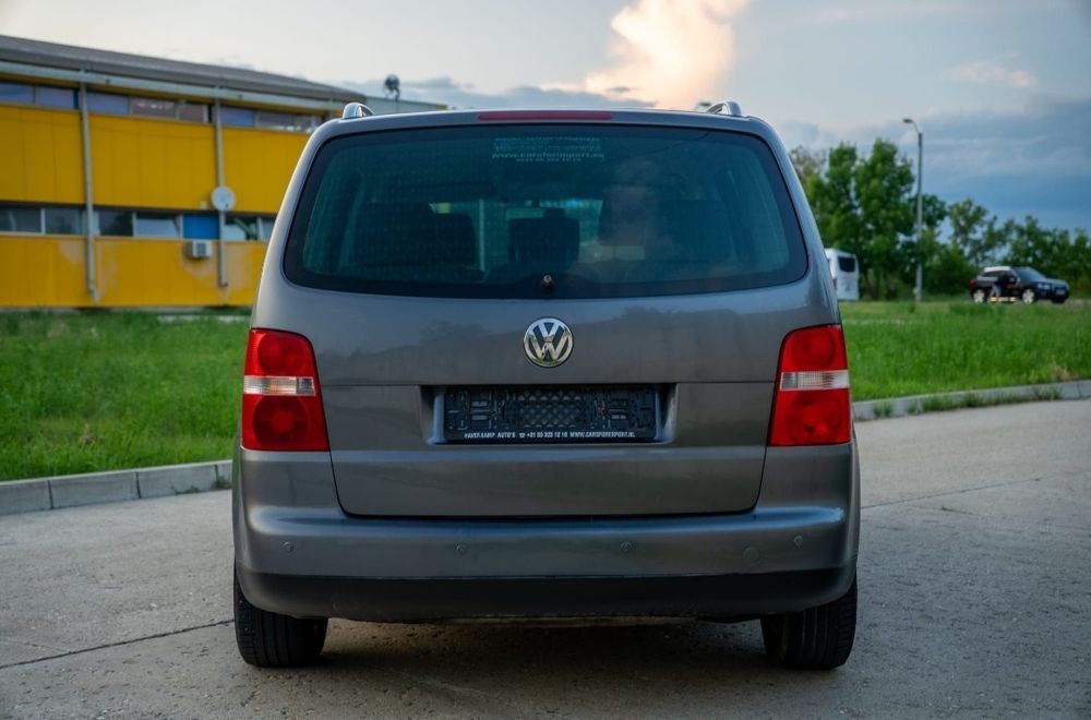 Volkswagen Touran 1.9 TDI Highline, motor BKC