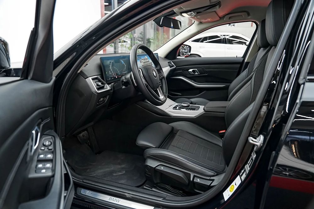 BMW Seria 3 2023 diesel, 32.733 € — imagine 4