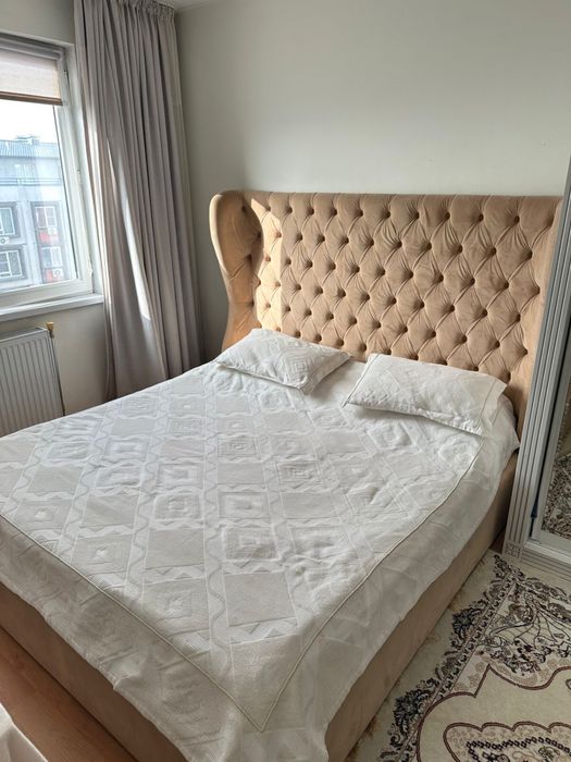 Спальный кровать