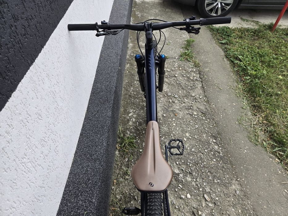 Vând full suspension Scott spark