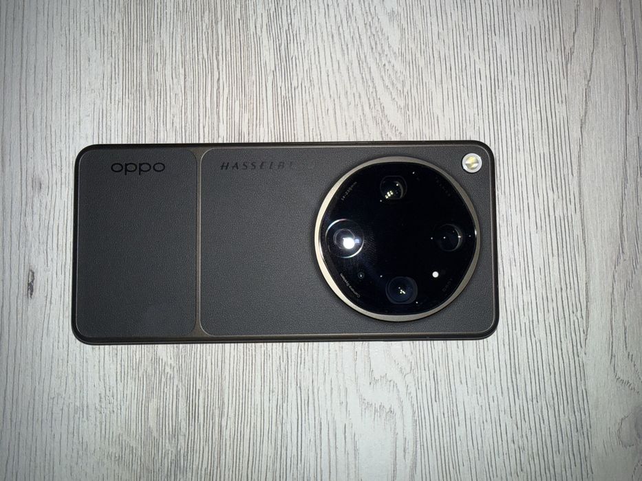 Oppo Find X9 Ultra 12/256 CN