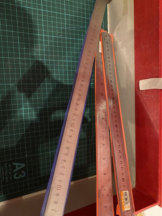 Большая коробка с принадлежностями для скрапбукинга,канцелярия,дырокол