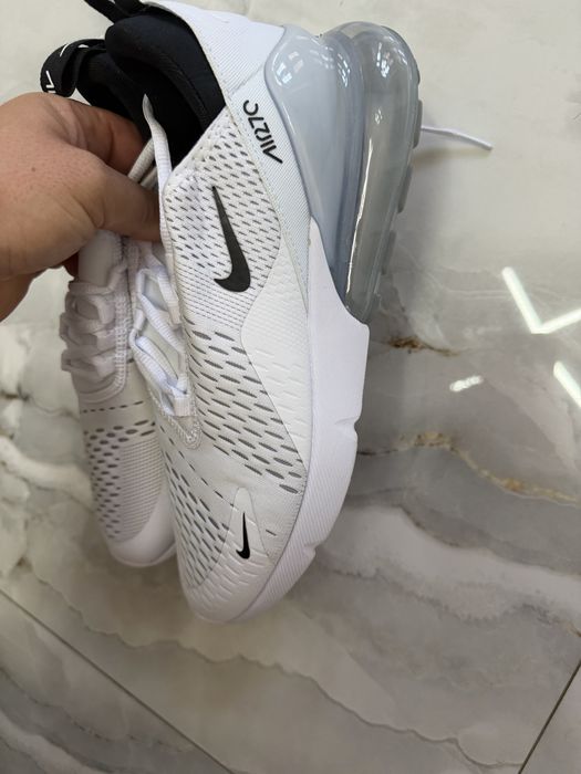 Adidasi nike 270 nr 42.5