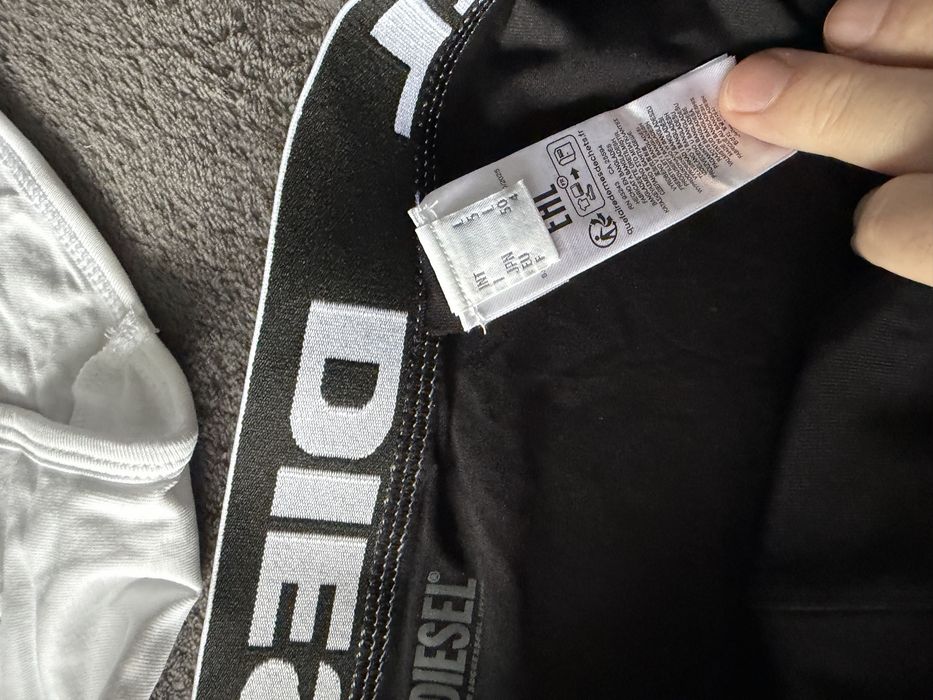Diesel Umbr-Andre set 3 chiloti barbatesti alb-negru-negru cu logo marimea L noi originali