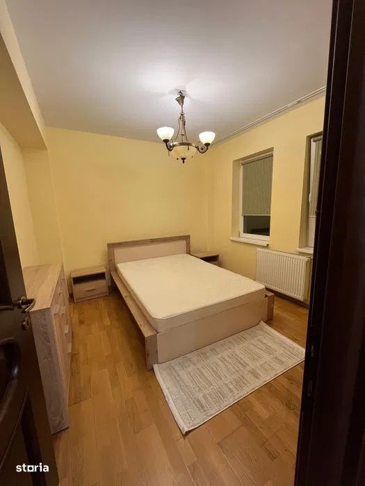Apartament 3 camere decomandat Strand