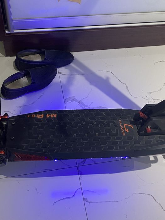 Продам Kugoo m4 про +