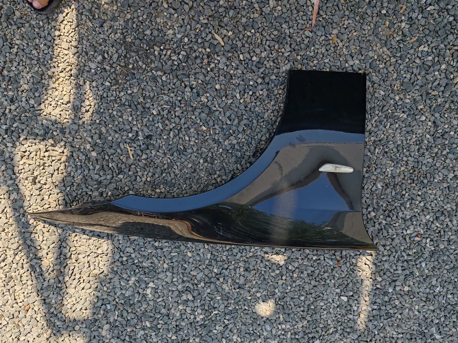 Aripa BMW e90 e91 350lei