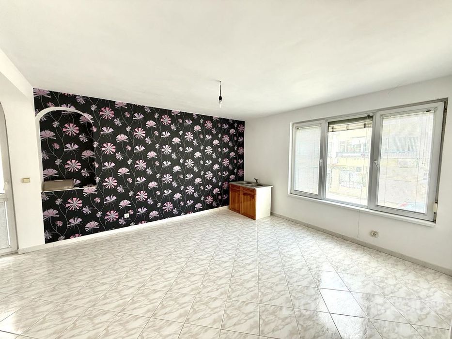 4-стаен в Варна-Цветен площ 107 цена 250000