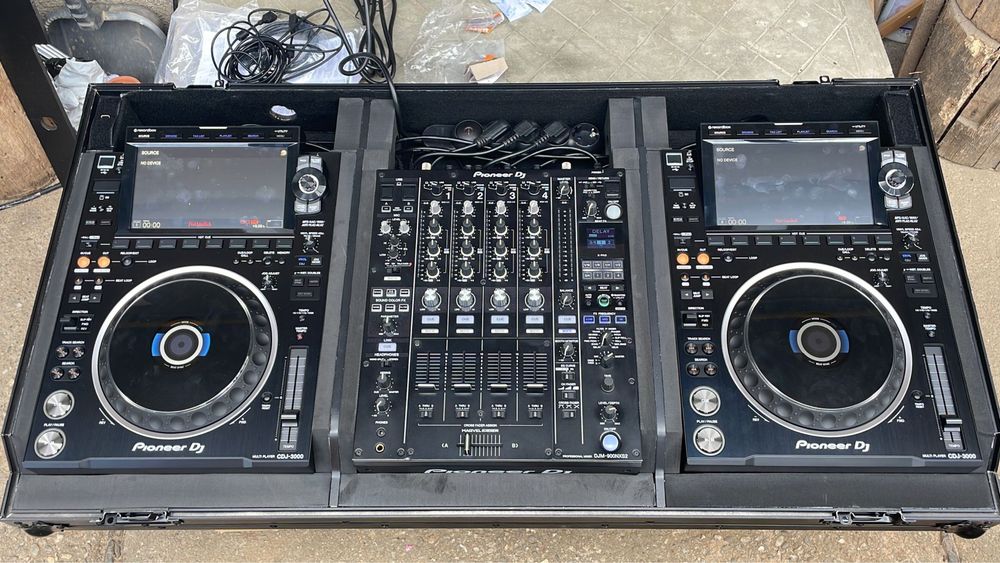 Pioneer CDJ3000+ DJM900 nxs2