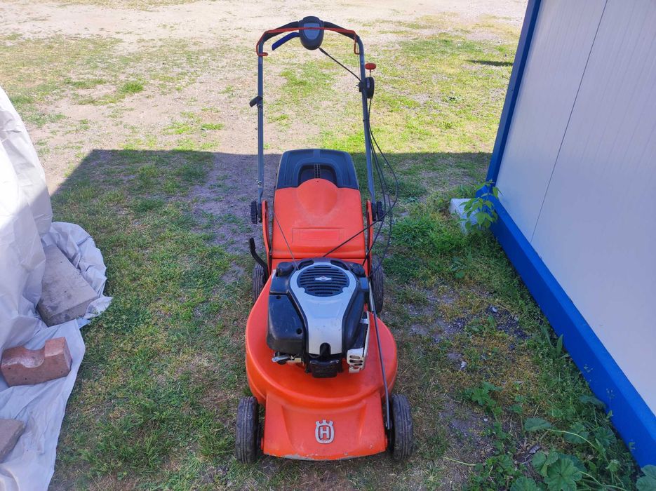 Бензинова самоходна косачка Husqvarna R150SV BriggsStratton 700series с кош, 150cc, 4кс, 4t, 50см, 37кг