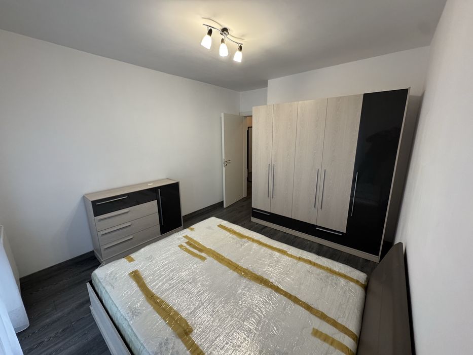 Inchiriere apartament 2 camere si loc de parcare