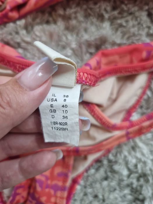 Много запазен бански Gottex