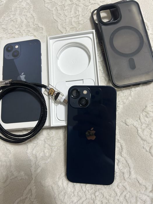 iPhone 13   128гб