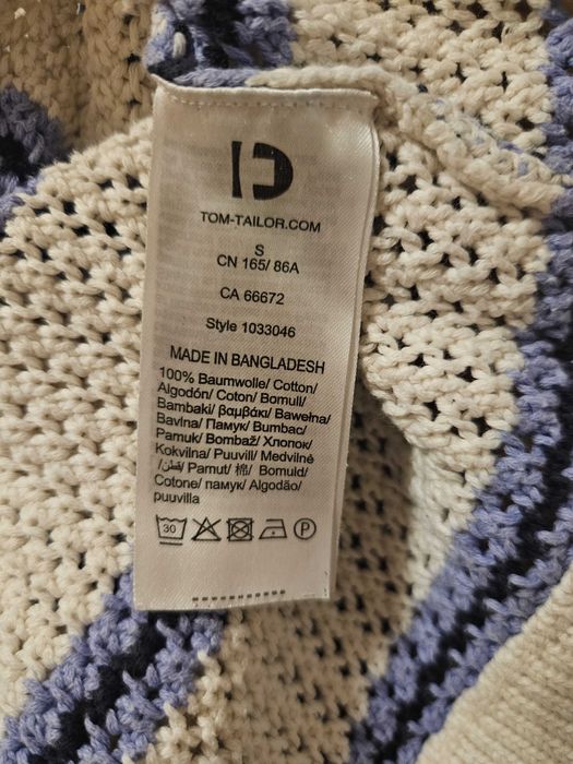 Бял пуловер Tom Tailor