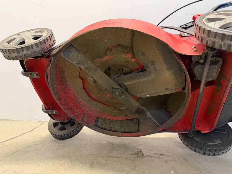 075007 Косачка бенз. самоход 3.7kW 56cm 22" 70L 3000m2 RD-GLM12