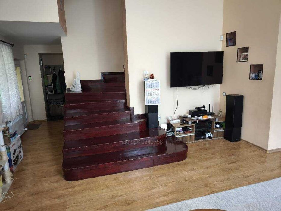 Продава се Къща в с. Брестник, Област Пловдив - 280 кв.м за 1536 €/кв.м - Снимка #3