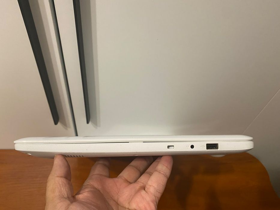 Asus для работы/intel core 2-хъядерный/Windows 10/Word/Excel